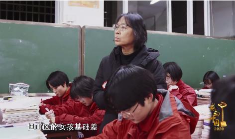 顾少的独家挚爱,变化中的学习之旅与自信的种子成长之路最新章节免费阅读