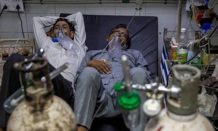 多维度视角下的全球疫情最新消息与观点论述