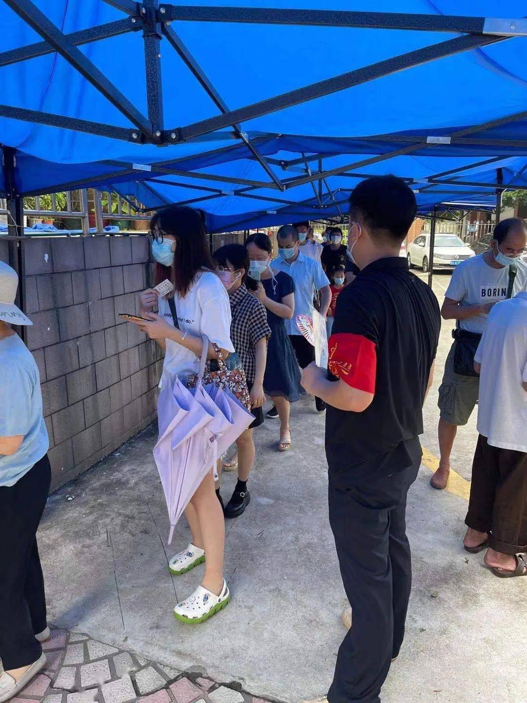 美国抗疫最新信息及步骤指南概述