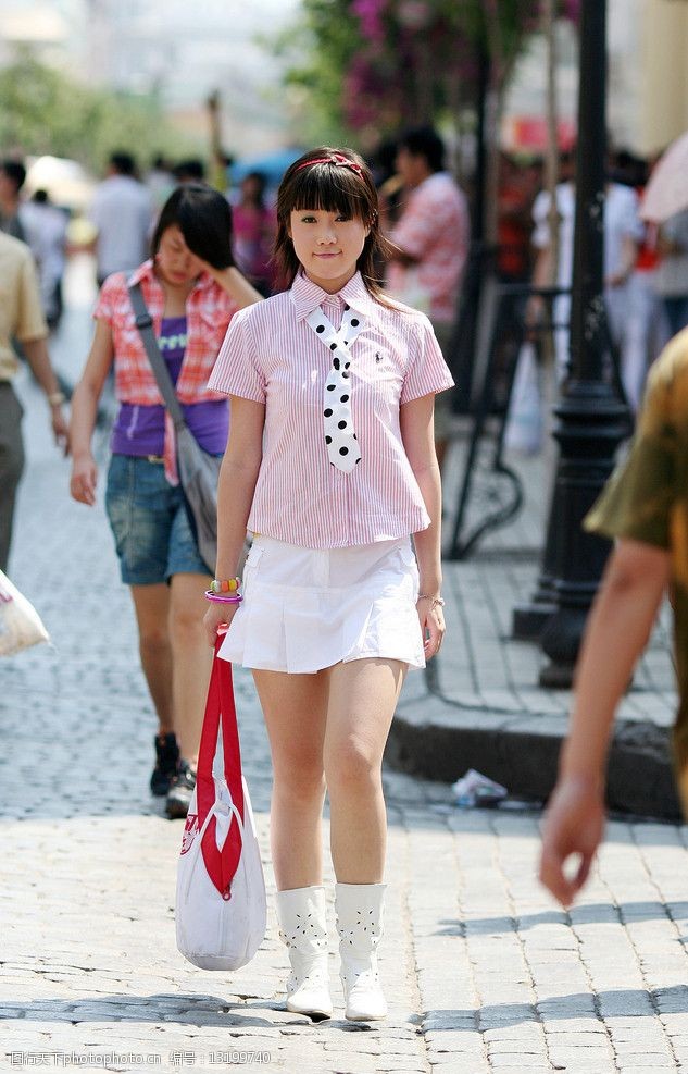 张筱雨最新图集,自然美景的治愈之旅探索
