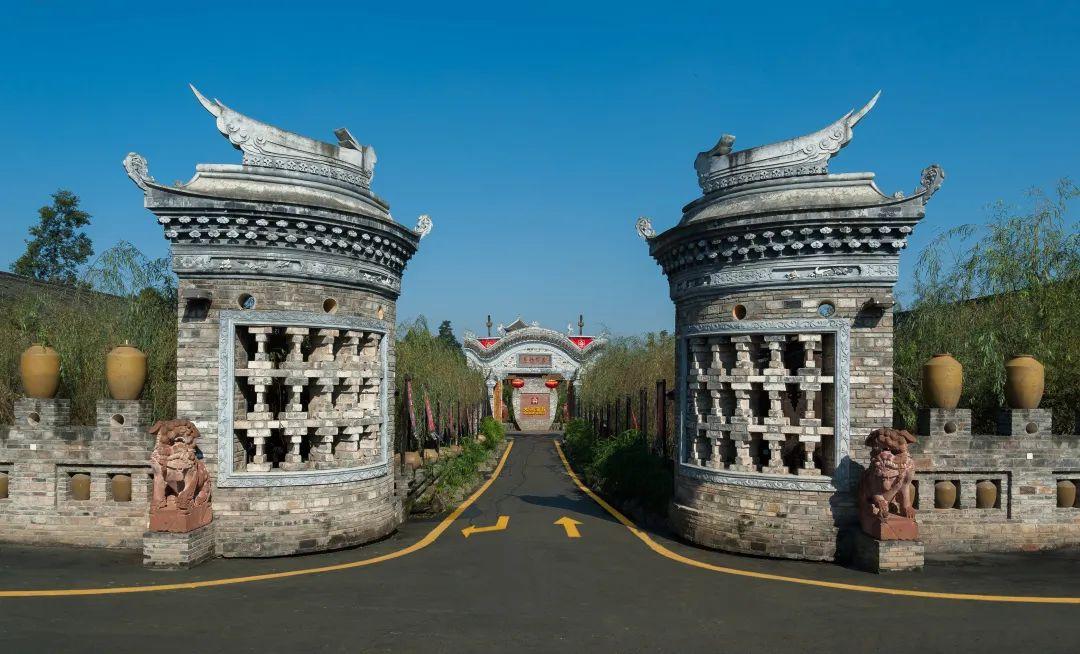 茅台最新行情与科技重塑白酒传奇,价格走势分析