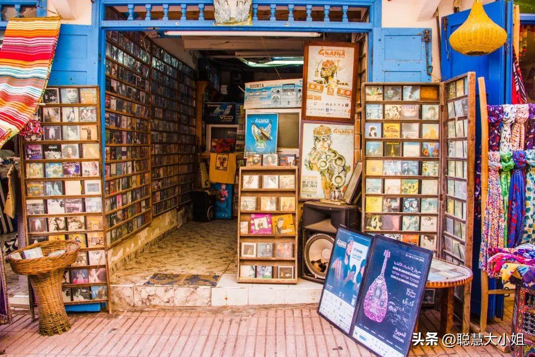 美国选情最新动态与巷弄深处的独特小店探秘