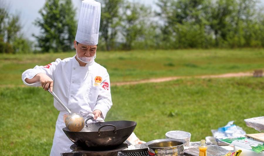 东莞厨师招聘,开启自然美食探索之旅