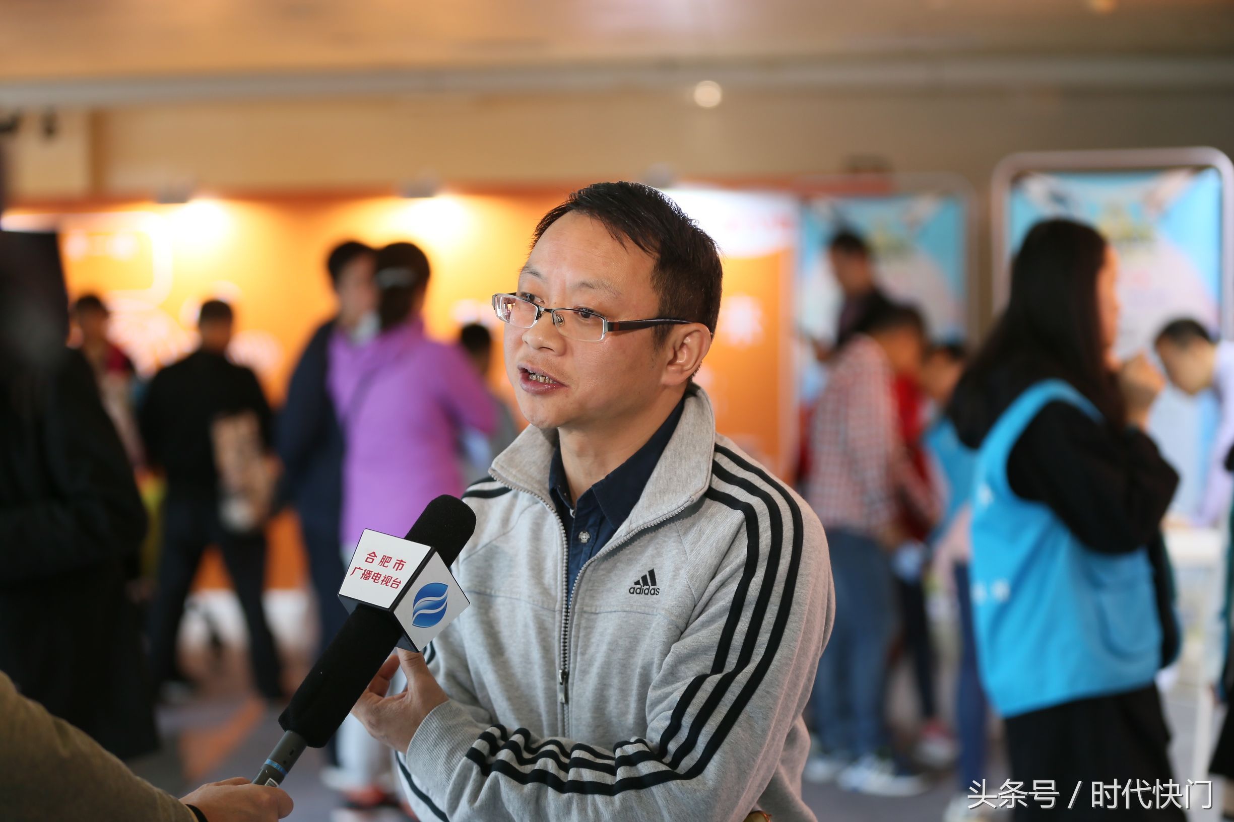 杜海涛最新综艺节目,科技盛宴,开启未来之门之旅