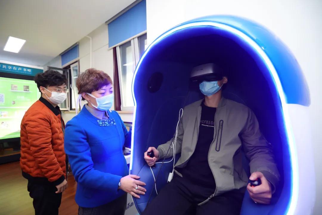 苹果最新款VR，自然美景的沉浸式探索，寻找内心的宁静与平和