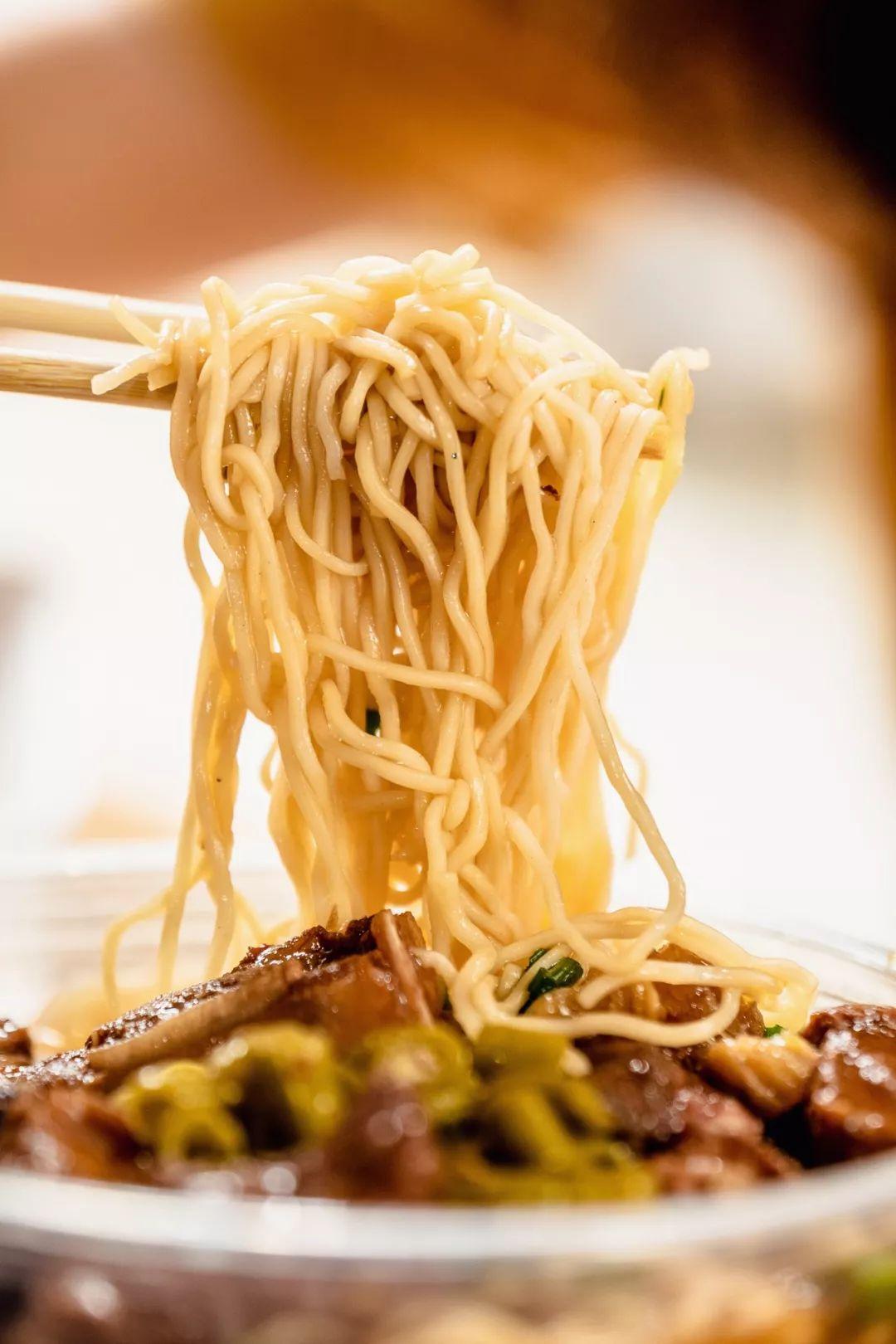 中国美国最新信息揭秘,小巷深处的独特风味美食宝藏探索