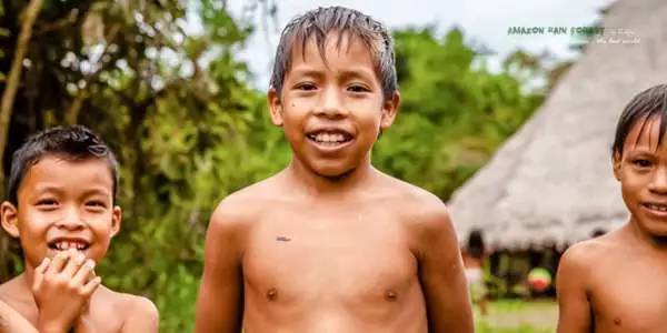 嘴炮最新动态与小巷深处的独特风味探秘