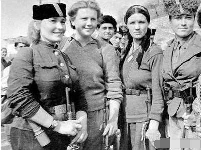 中国最新男女比例,一段温馨的日常故事开启视窗