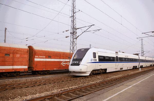 云南高铁开启新时代,科技与生活的完美融合最新动态