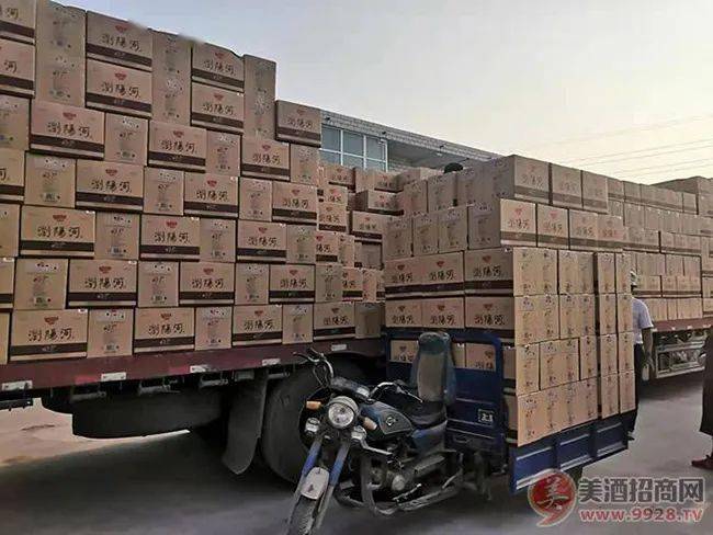 最新丰田皇冠,时代之光,传奇再现