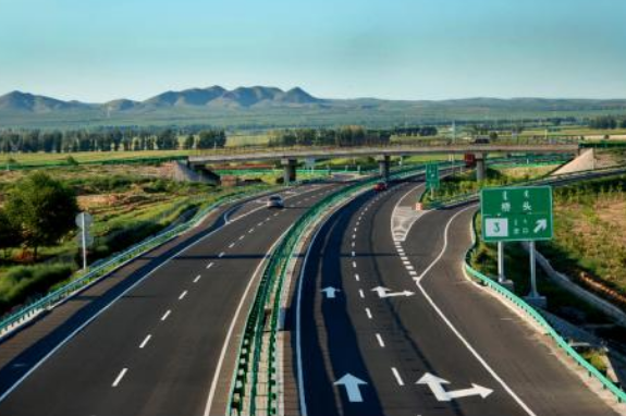 最新高速路况实时查询,路上的温情与陪伴之旅