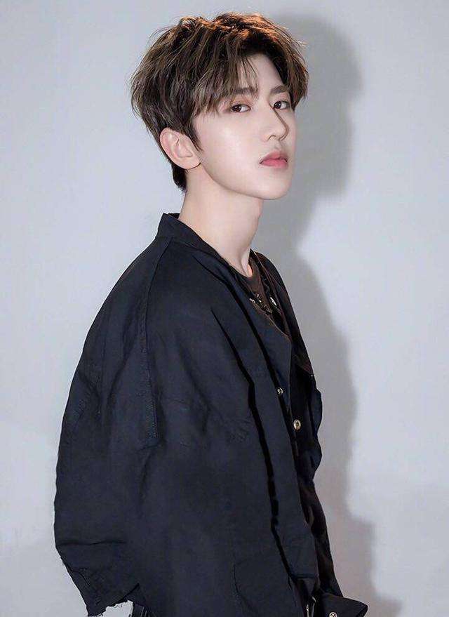 蔡徐坤最新代言,多维度视角下的全面审视