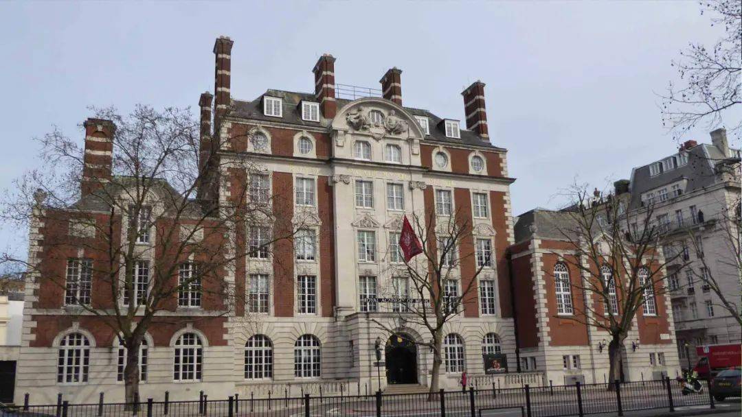 科技重塑足球世界,最新男足世界排名揭秘,体验前所未有的精彩竞赛