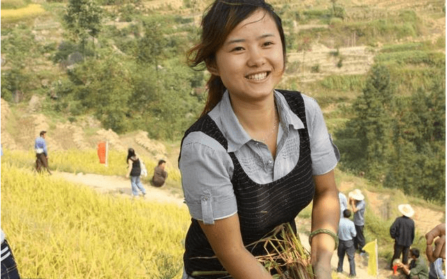 探索小巷隐藏宝藏,最新OS下的特色小店之旅