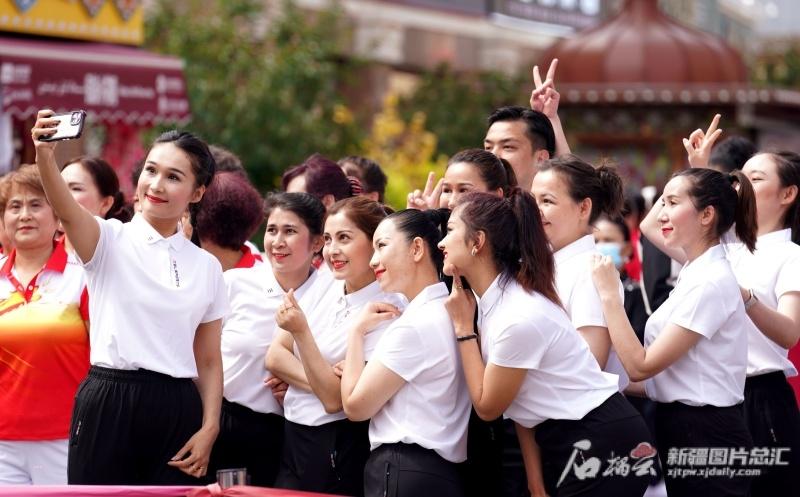 応子最新广场舞,舞动健康的魅力风尚,引领风尚之潮流