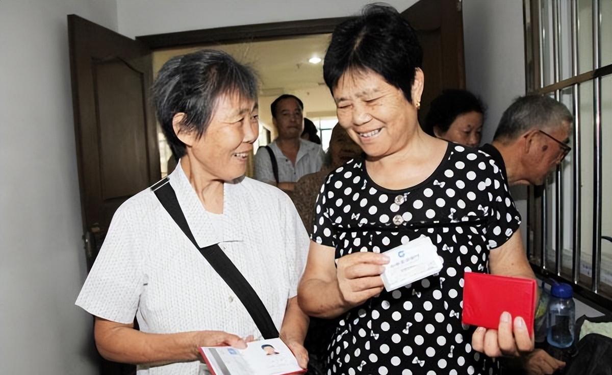 最新国内油价走势,机遇与挑战并存的局面,你我共同面对的调整与变化