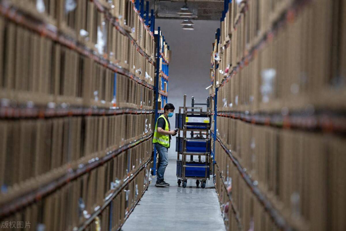 智能仓储时代下的仓储管理办法最新变革,科技重塑仓储体验