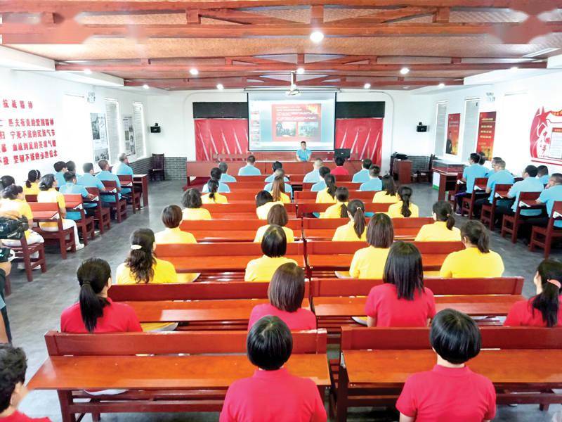 村色少年行最新章节揭秘,小巷神秘奇遇之旅
