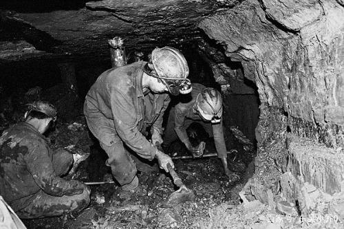 汾矿贴吧最新动态,时代脉搏下的煤矿业变迁