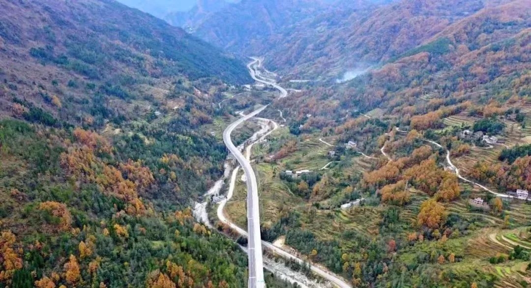 邢石公路通车最新动态,启程探索自然美景,心灵平静之旅开启