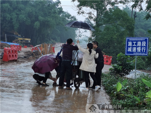 浦北新闻网最新新闻,小巷深处的独特风味——探访隐藏街巷间的特色小店