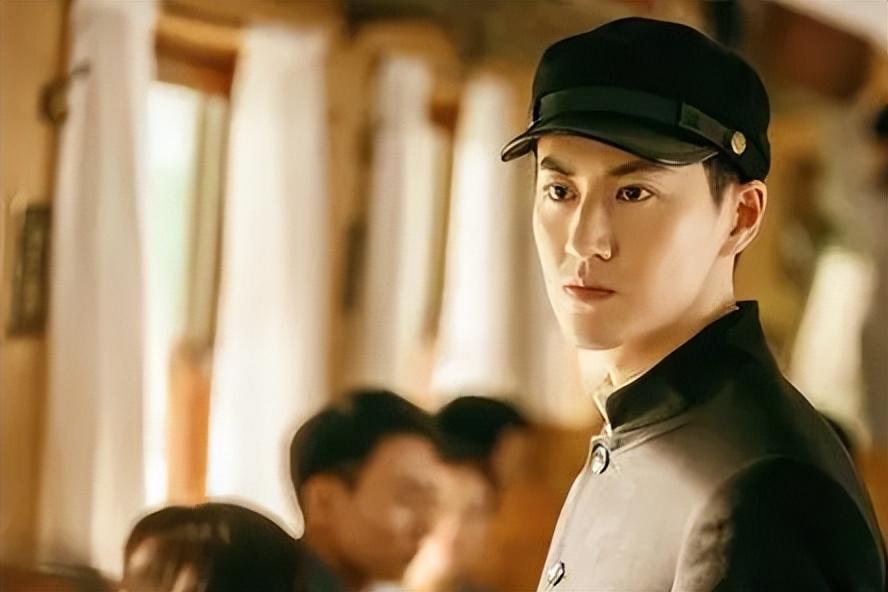 卓君越与苏宁烟小说最新动态,热门推荐揭秘