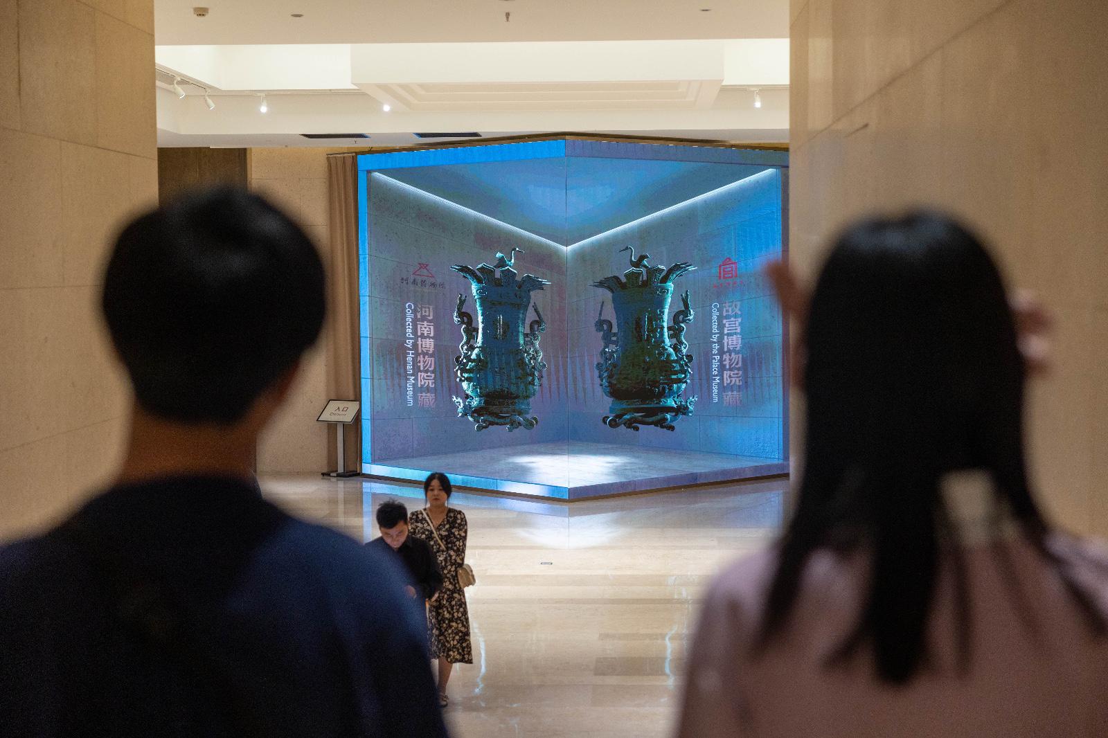 网友独家首发高科技产品，引领未来生活新潮趋势！