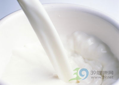 牛奶最新事件揭秘